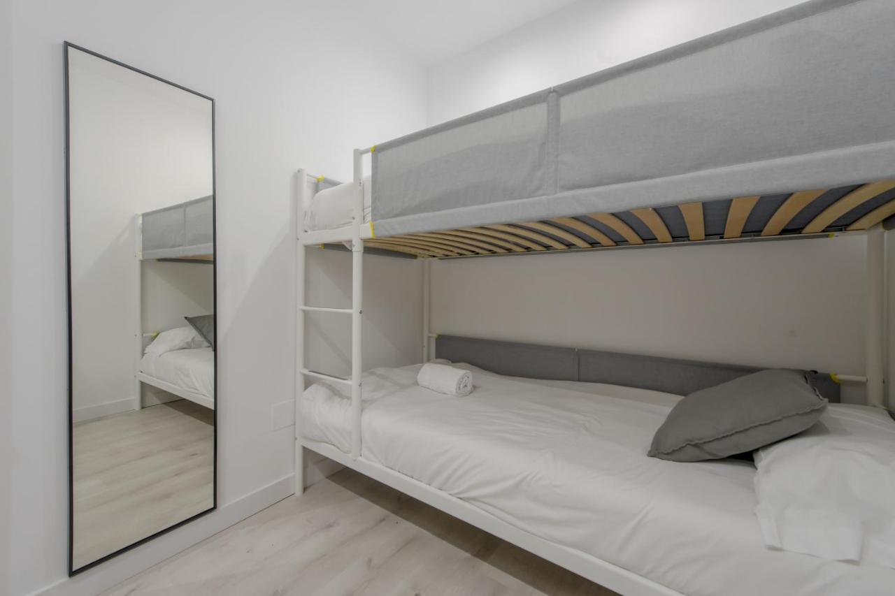 Cool/Soho Style Apt Para 9Pax C/Luciente Madrid Esterno foto